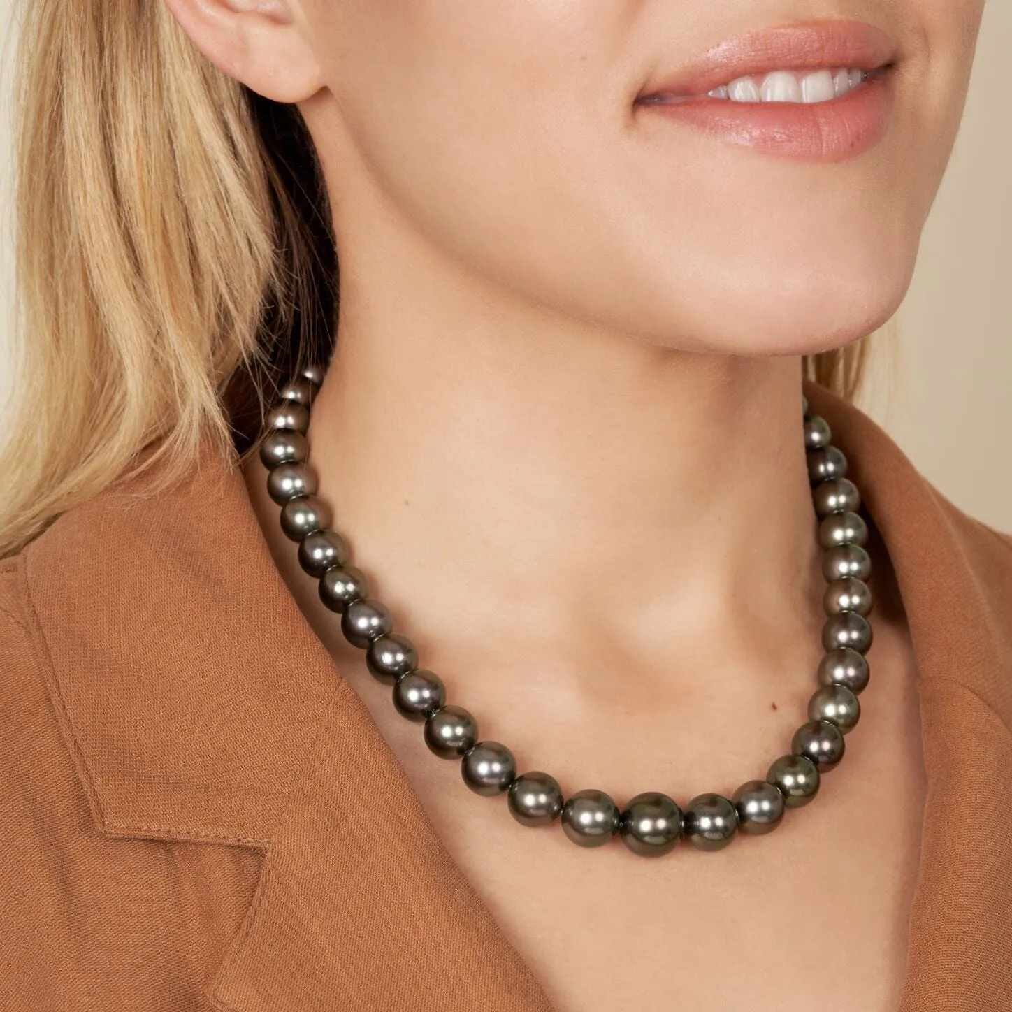 10.0-13.5 mm AA+ Tahitian Round Pearl Necklace