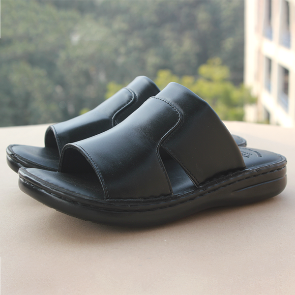 Black medicated slippers