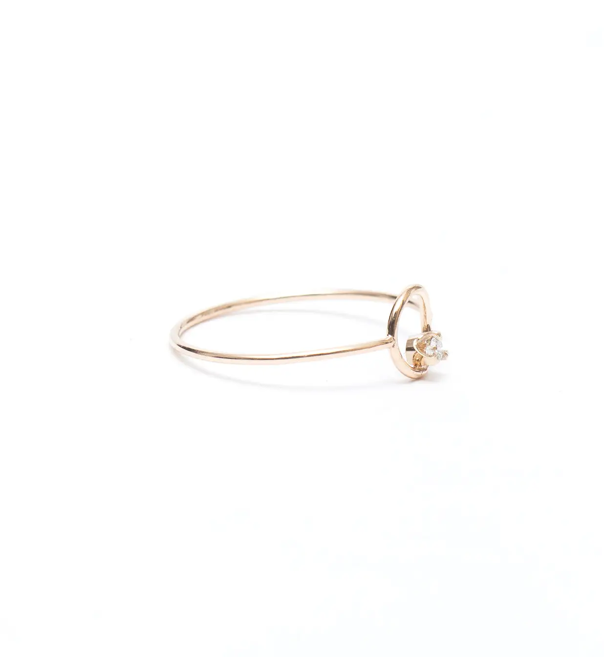 Circle Prong Diamond Ring