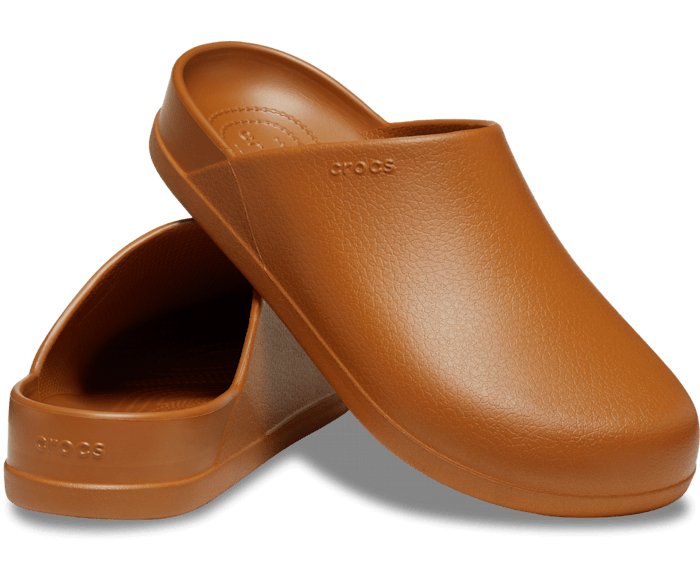 Crocs Unisex Dylan Clog - Cognac