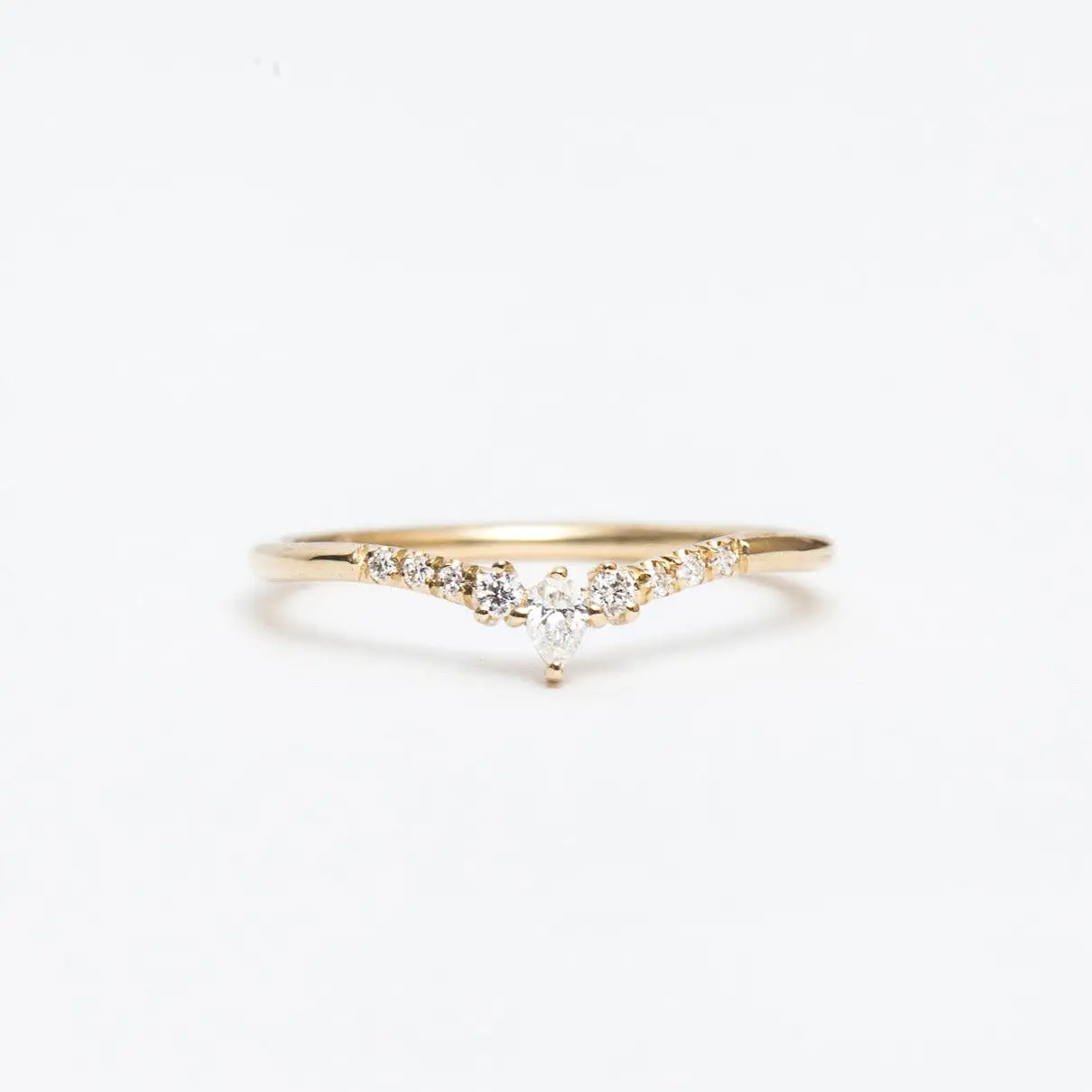 Diamond Peak Ring