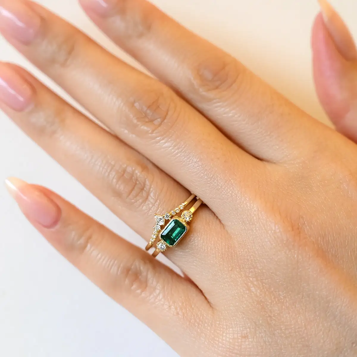 Diamond Peak Ring