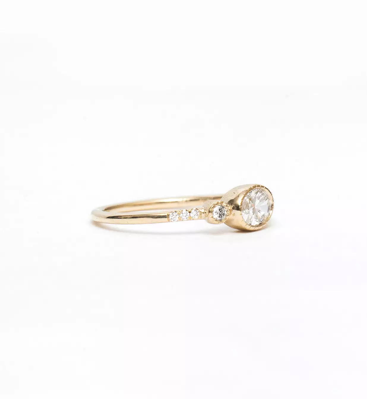 Diamond Reese Equilibrium Ring