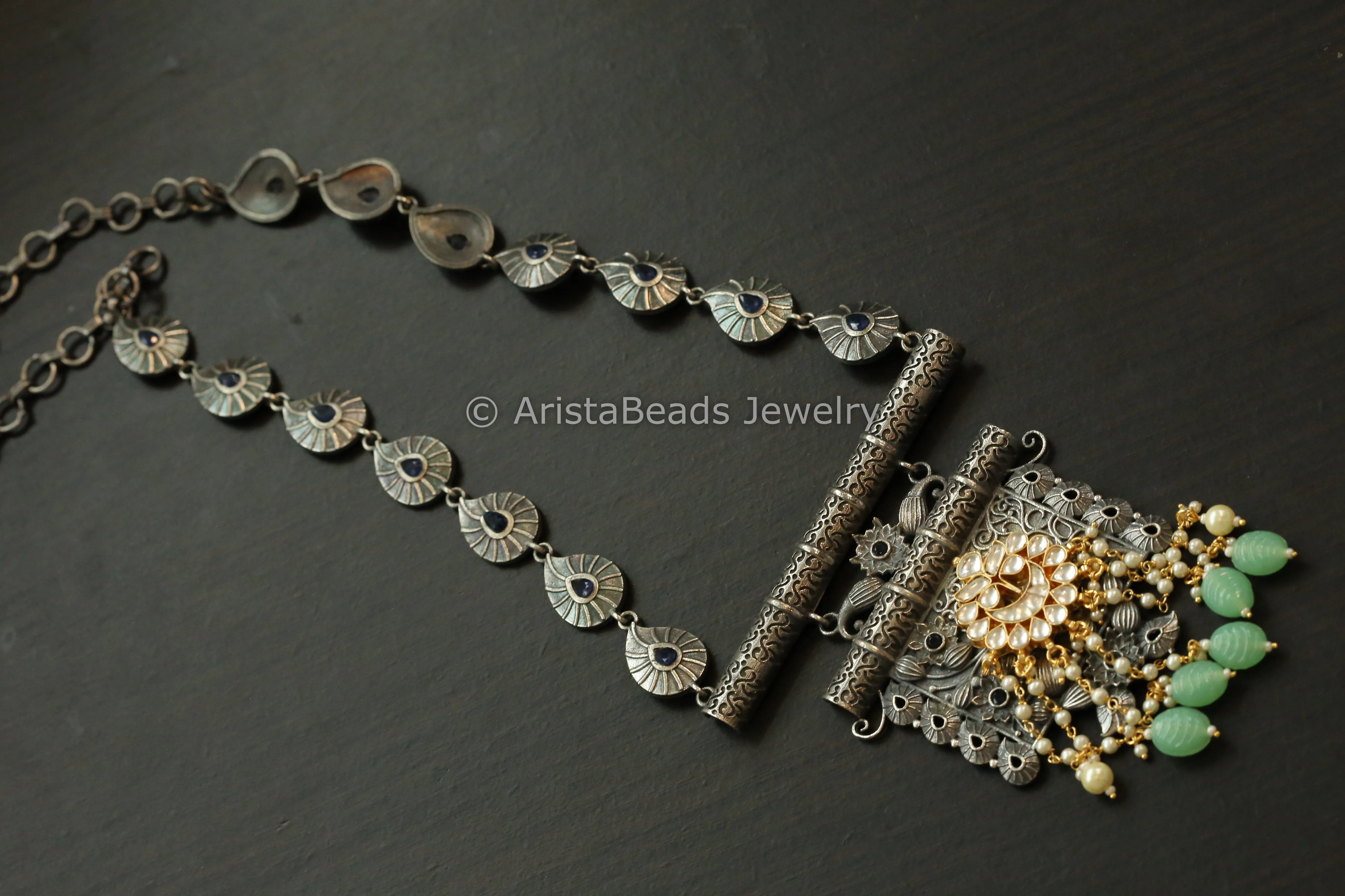 Oxidized Necklace With Clear Kundan Motif