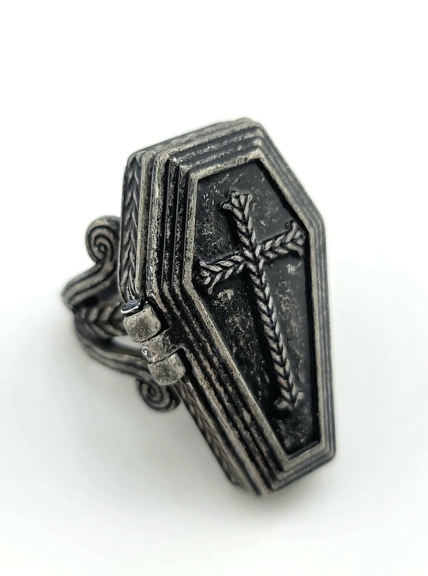 Ring-Coffin w/Cross Burnish