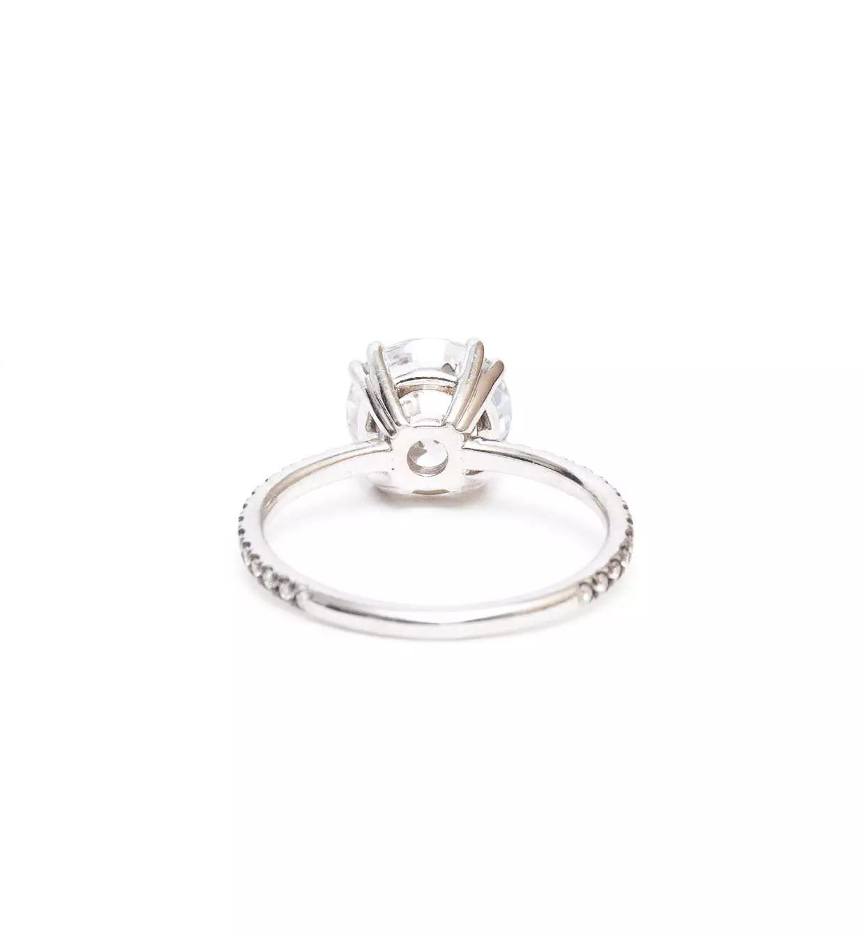 Round Eleonore Delicate Pavé Ring