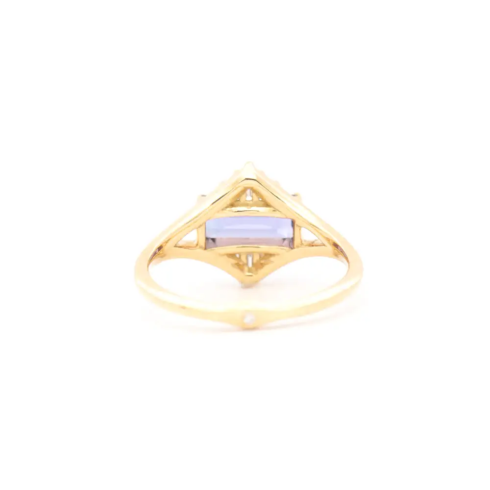 Tanzanite and Baguette Diamond Pyramid Ring