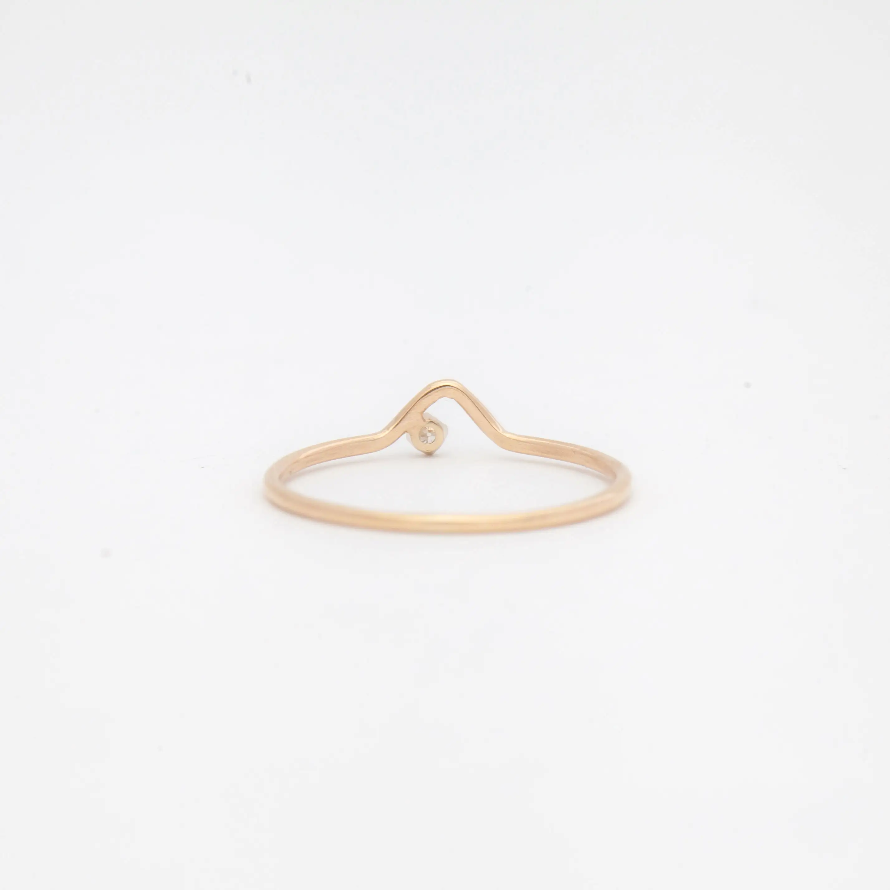 White Diamond Triangle Lineage Ring