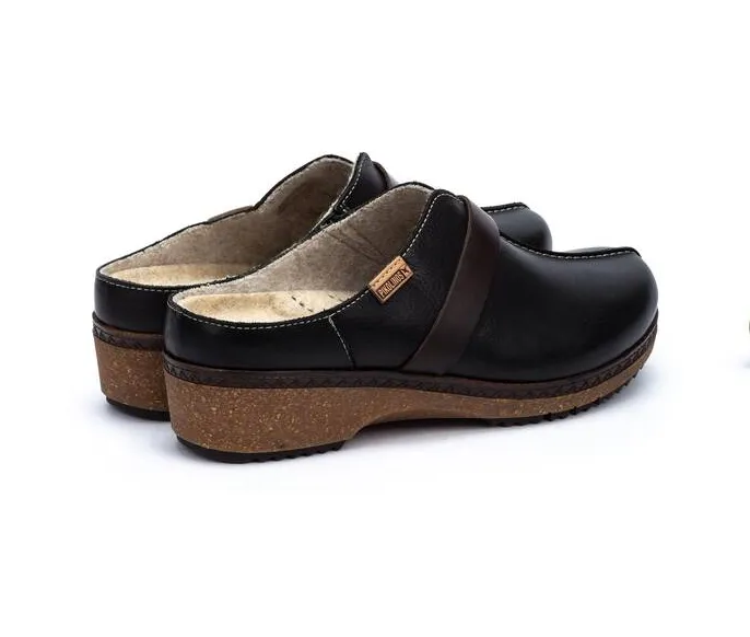 Women's Pikolinos Granada Clogs Color: Black