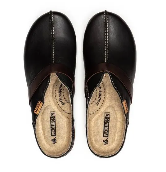 Women's Pikolinos Granada Clogs Color: Black